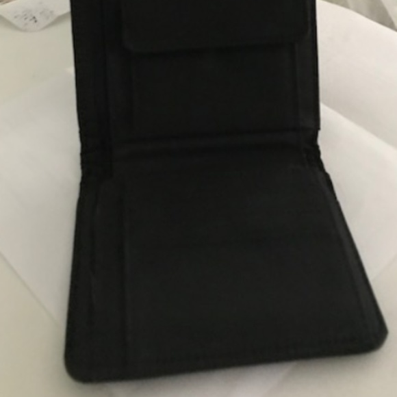 Ballerina Wallet Embroidered Pink Ballet Slippers - Picture 4 of 4